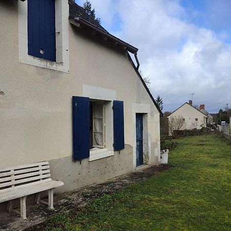 Maison Plain Pied, 2 Chambres, Longere Typique , Fraiche, Dans Bourg Avec Tous Commerces Lucay-le-Male Luaran gambar