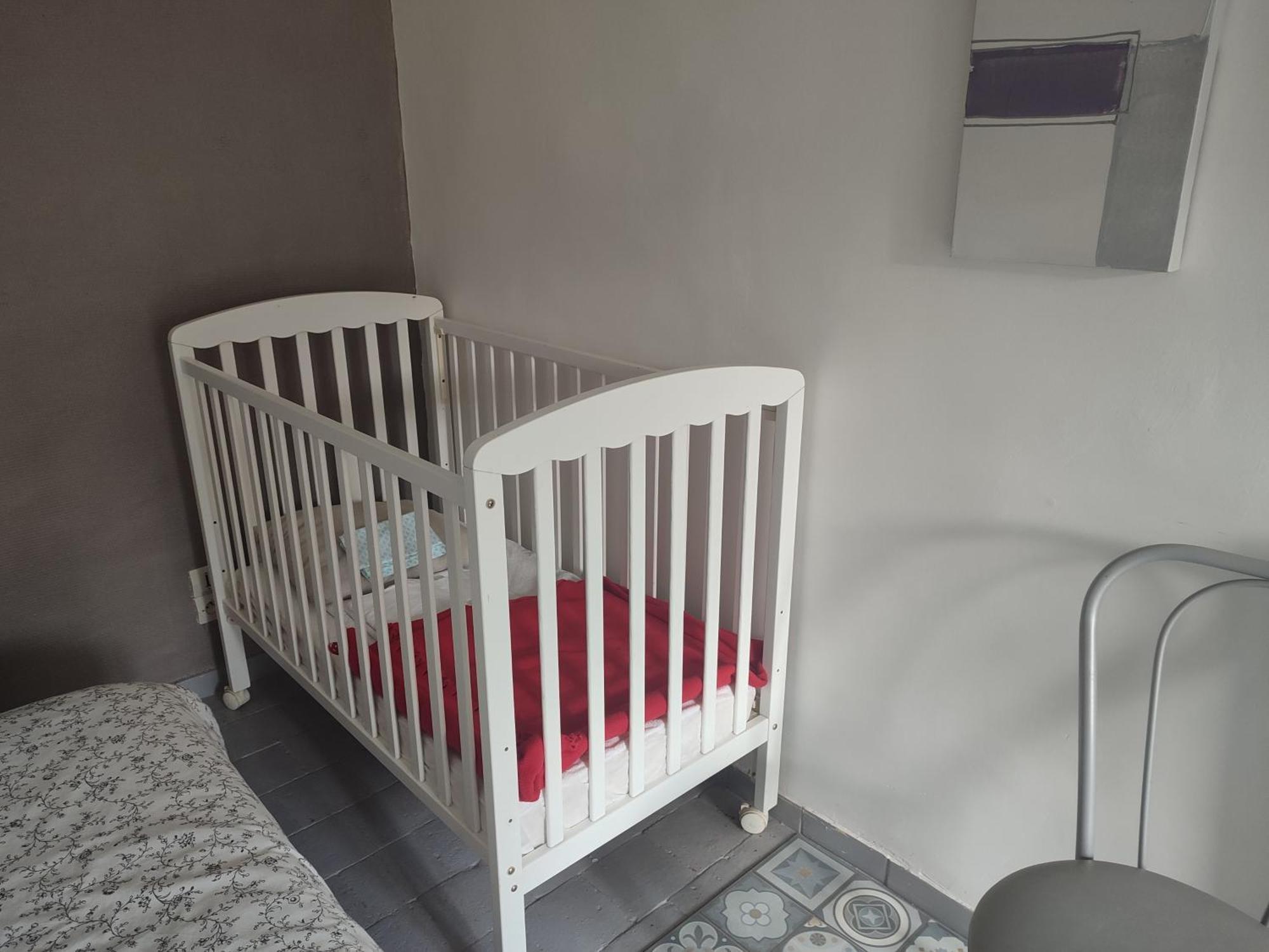 Maison Plain Pied, 2 Chambres, Longere Typique , Fraiche, Dans Bourg Avec Tous Commerces Lucay-le-Male Luaran gambar