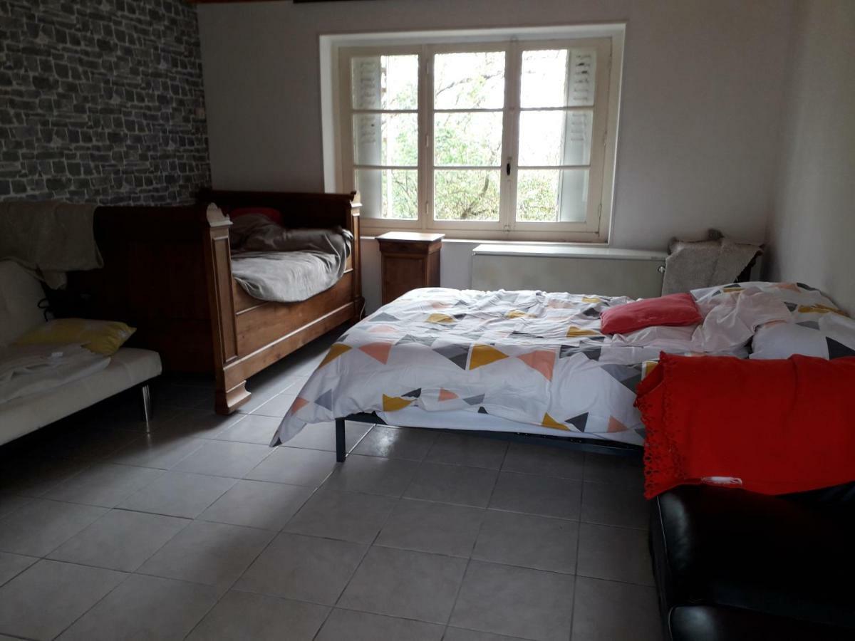 Maison Plain Pied, 2 Chambres, Longere Typique , Fraiche, Dans Bourg Avec Tous Commerces Lucay-le-Male Luaran gambar